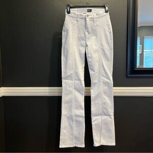 7 For All Mankind Women’s White Kimmie Straight Leg Slim Illusion Luxe Jeans 24